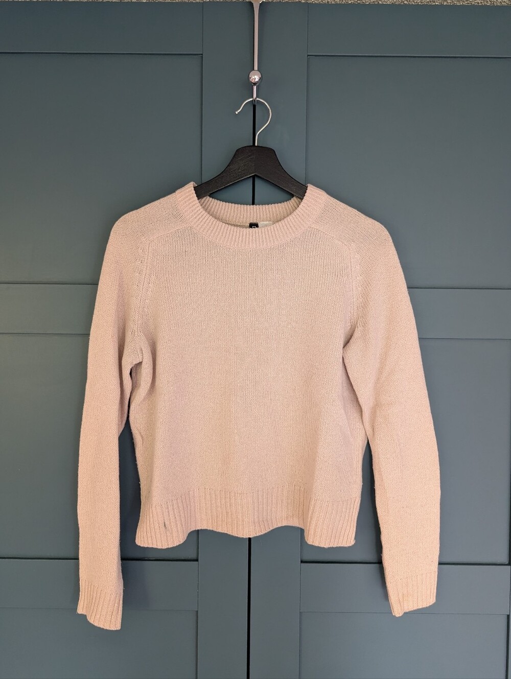 H&M Divided Light Pink Knit Sweater | Size Small | Crew Neck